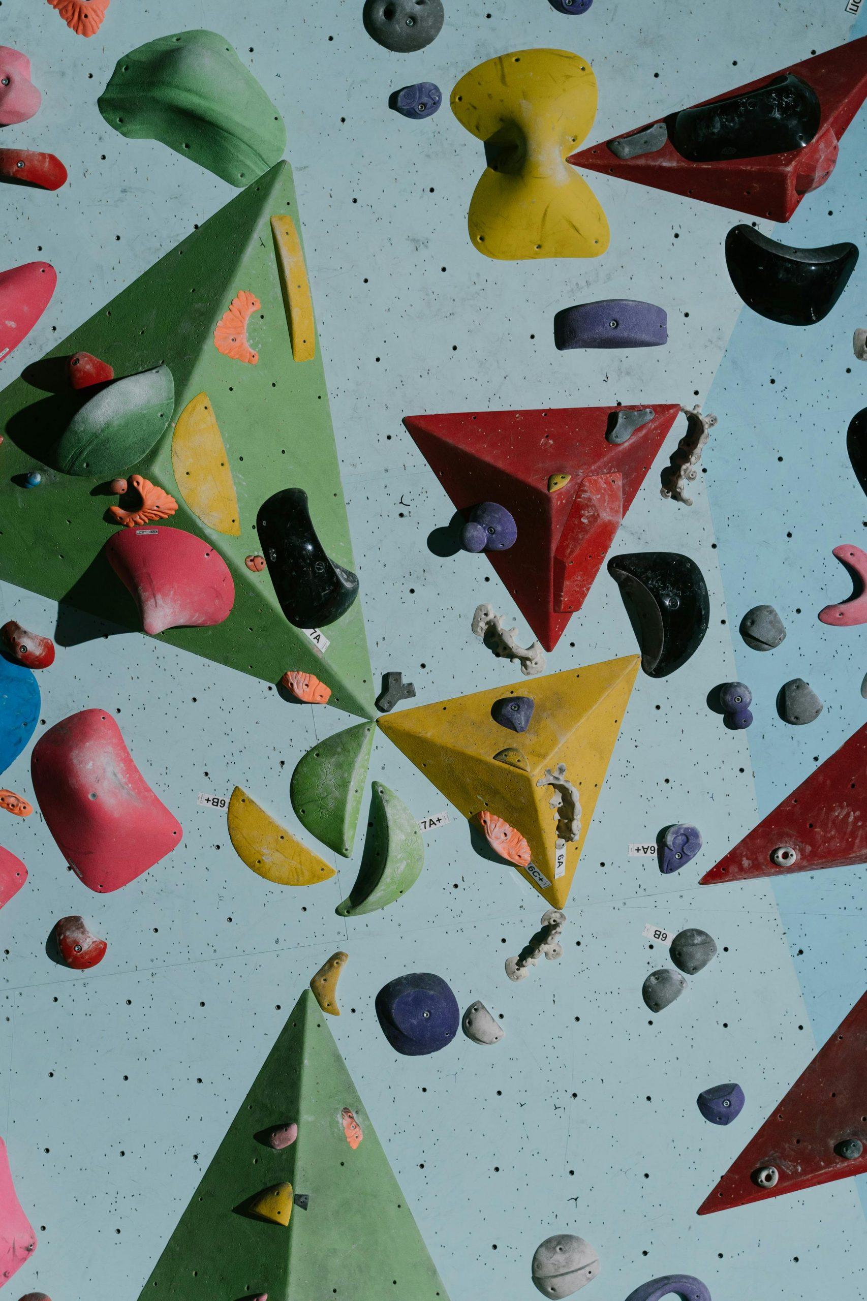 On va dans le mur… d’escalade ?